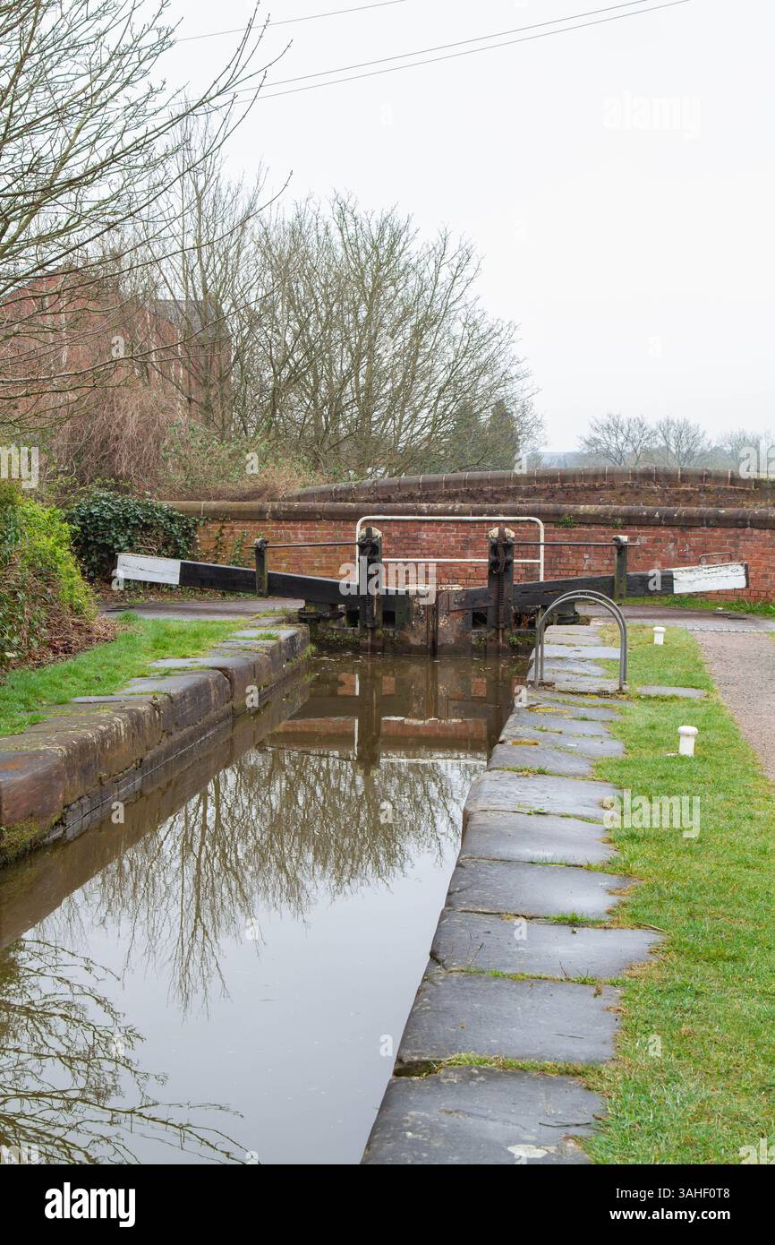 Écluse, canal Trent et Mersey, Stone Banque D'Images