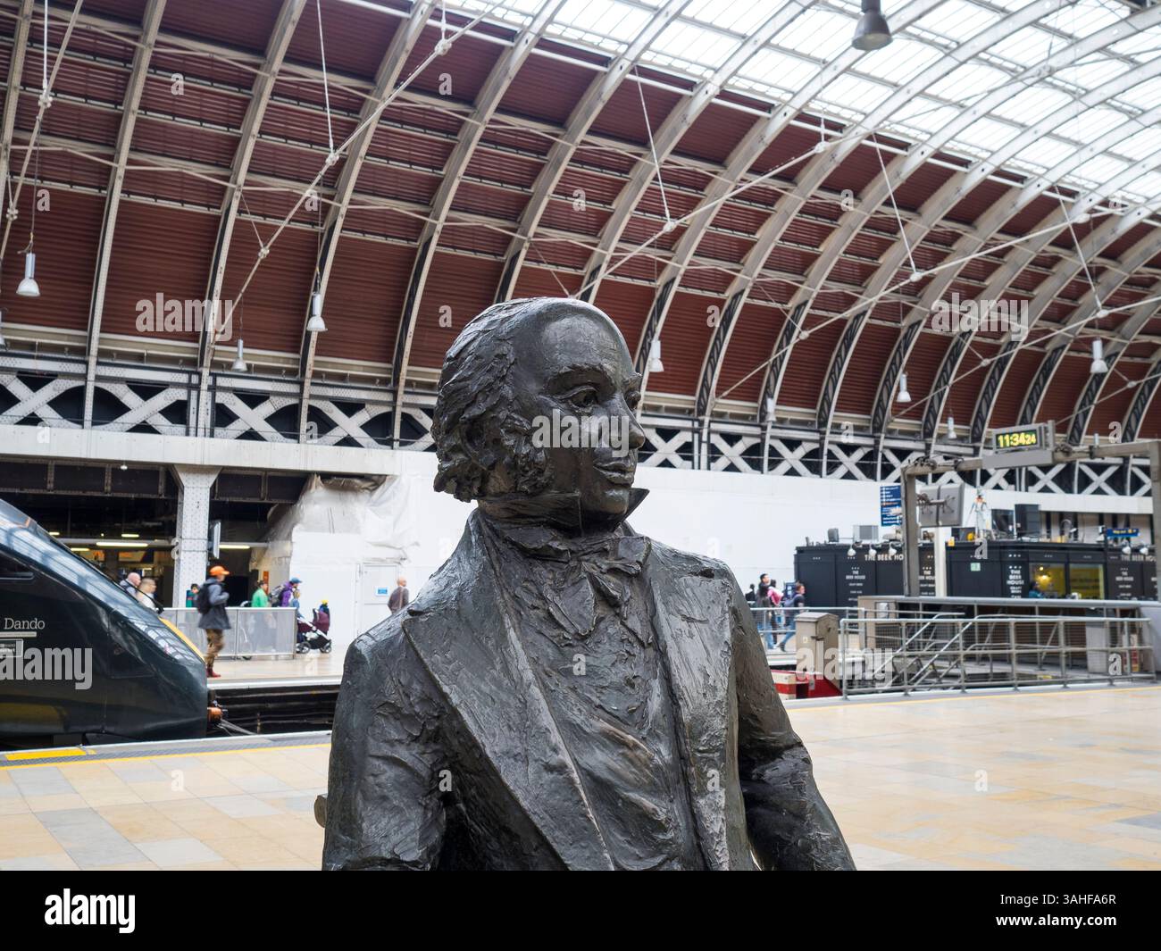 Brunel Statue, Isambard Kingdom Brunel, Paddington Station, Paddington, Londres, Angleterre, Royaume-Uni, GB. Banque D'Images