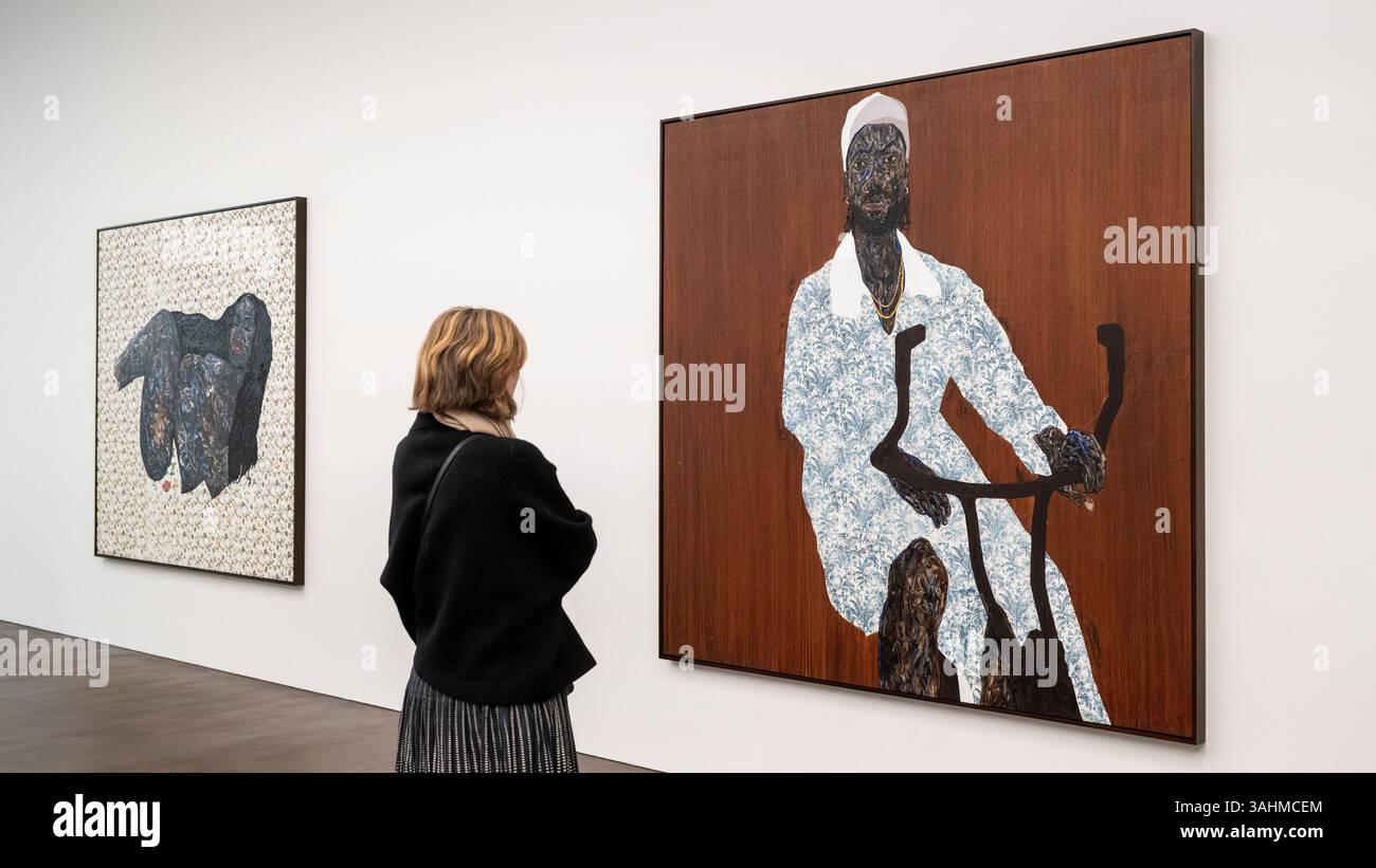 Londres, Royaume-Uni. 10 avril 2025. (L) « Birds and plants », 2024, et « Black cycle », 2025, en avant-première de « I Don’t Come to You by chance », une exposition de nouvelles œuvres de l’artiste ghanéenne Amoako Boafo dont les peintures réexaminent la compréhension occidentale de l’Afrique contemporaine et de la diaspora africaine. L'exposition se déroule du 10 avril au 24 mai 2025 à Gagosian Grosvenor Hill, Mayfair. Credit : Stephen Chung / Alamy Live News Banque D'Images Londres, Royaume-Uni. 10 avril 2025. (L) « Birds and plants », 2024, et « Black cycle », 2025, en avant-première de « I Don’t Come to You by chance », une exposition de nouvelles œuvres de l’artiste ghanéenne Amoako Boafo dont les peintures réexaminent la compréhension occidentale de l’Afrique contemporaine et de la diaspora africaine. L'exposition se déroule du 10 avril au 24 mai 2025 à Gagosian Grosvenor Hill, Mayfair. Credit : Stephen Chung / Alamy Live News Banque D'Images
