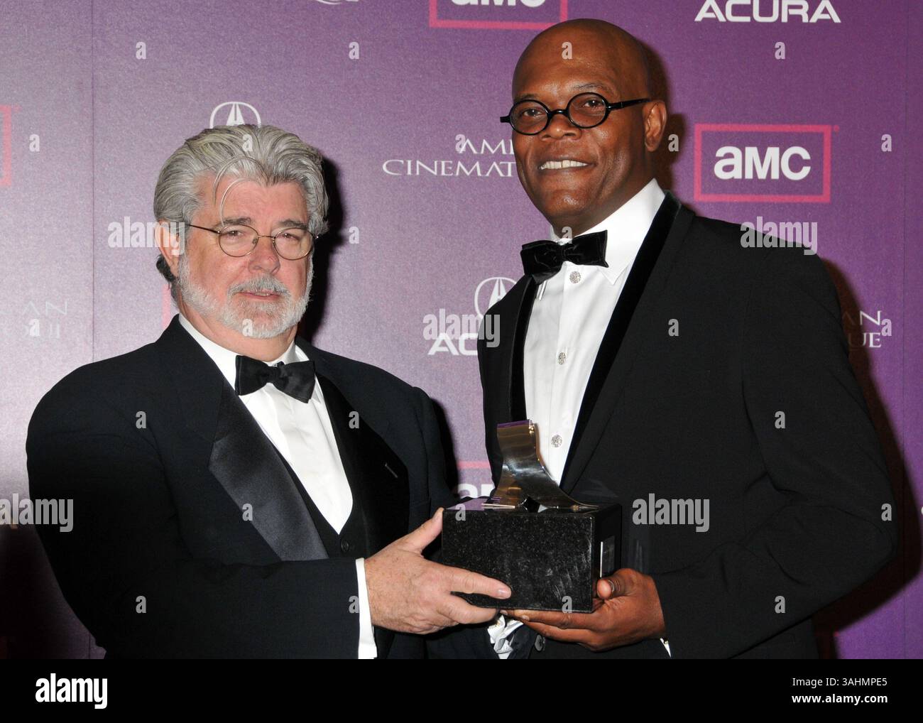 1er décembre 2008 - Beverly Hills, CA, É.-U. - 1er décembre 2008 - Beverly Hills, CA - George Lucas et Samuel L. Jackson. 23e édition des American Cinematheque Awards au Beverly Hilton Hotel. Crédit photo : Byron Purvis/AdMedia (crédit image : © Byron Purvis/AdMedia via ZUMA Wire) Banque D'Images