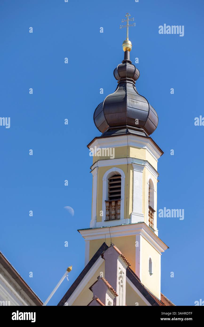 La ville allemande Landshut se réveille après un long hiver sombre Banque D'Images