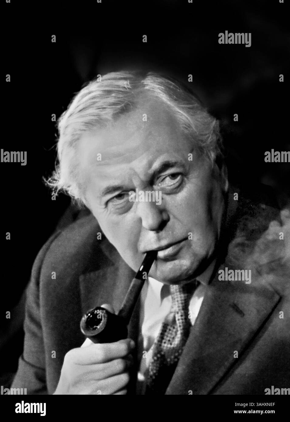 Harold Wilson. Portrait de l'ancien premier ministre britannique, James Harold Wilson, baron Wilson de Rievaulx (1916-1995) en 1975 Banque D'Images
