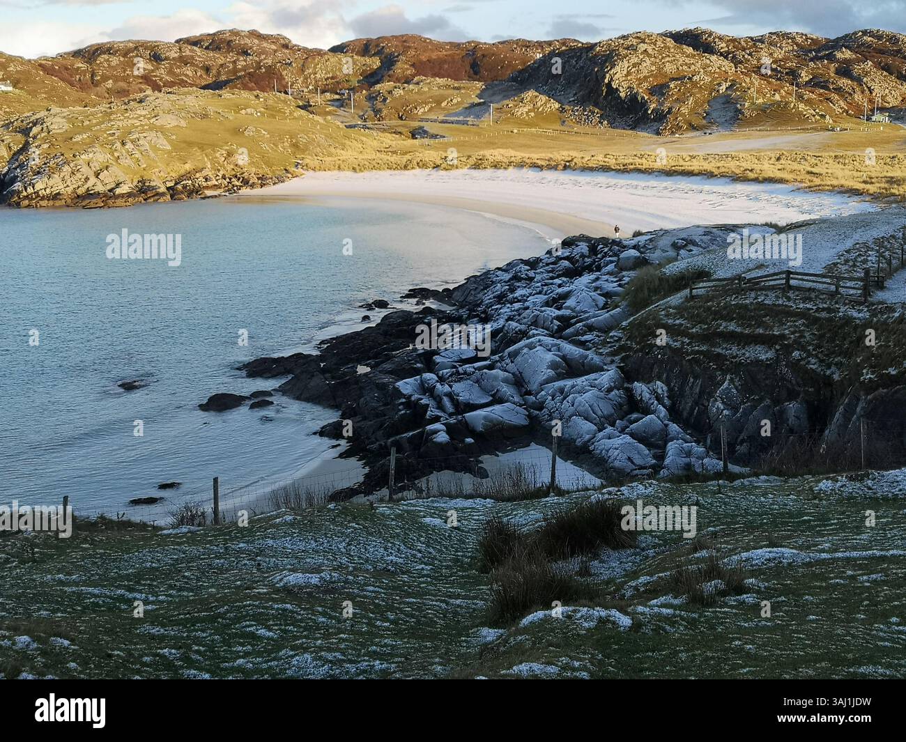 Achmelvich Beach près de Lochinver Assynt Écosse sur la côte nord 500 - Image de stock capturée avec un smartphone