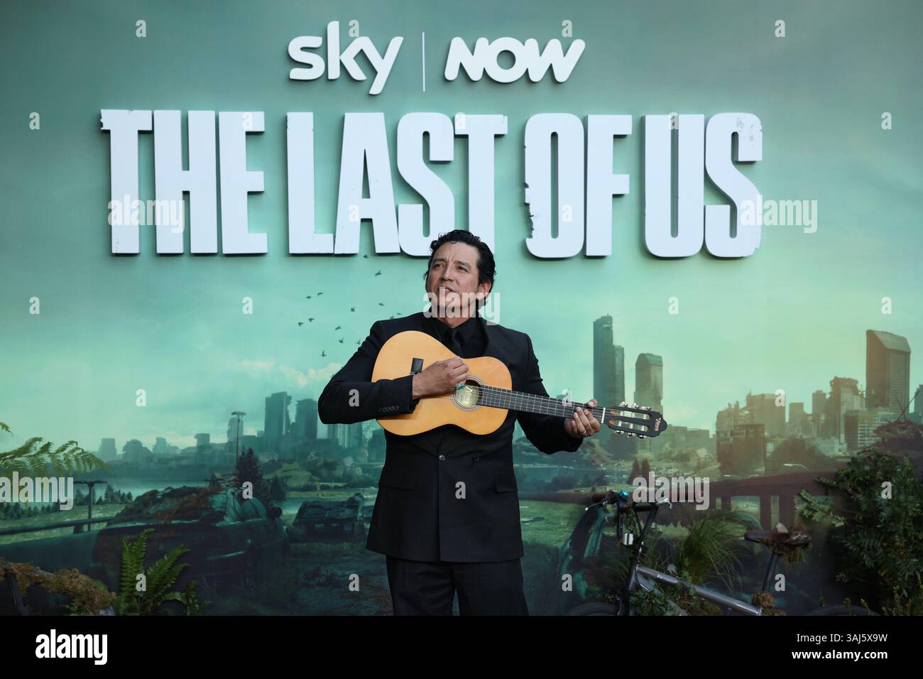 Londres, Royaume-Uni. 10 avril 2025. Gabriel Luna assiste à la première britannique de la saison 2 de The Last of US au vue West End de Londres, en Angleterre. Date de la photo : jeudi 10 avril 2025. Crédit : Isabel Infantes/Alamy Live News Banque D'Images