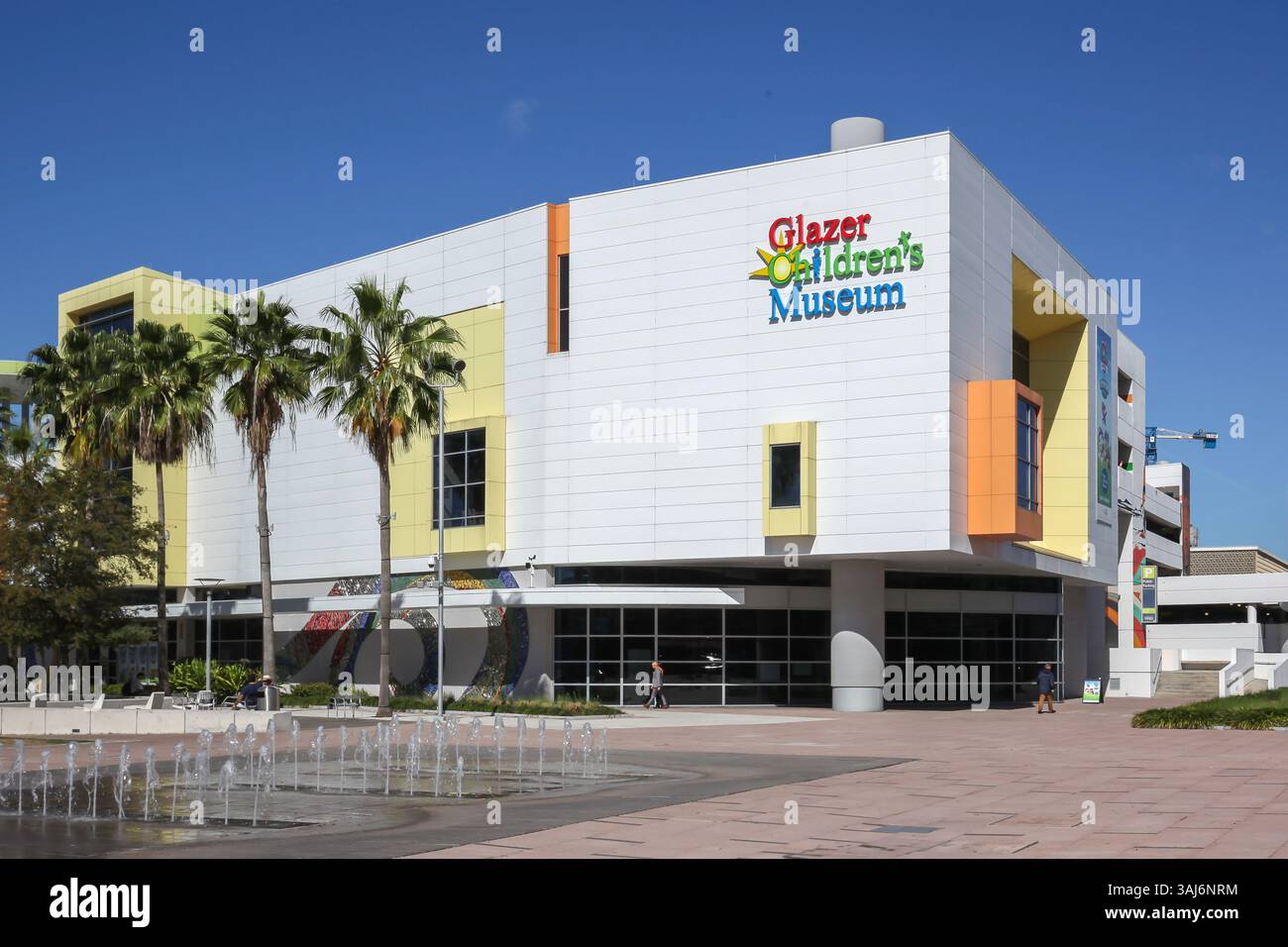 Vue extérieure du musée des enfants Glazer à Tampa, Floride, États-Unis. Banque D'Images