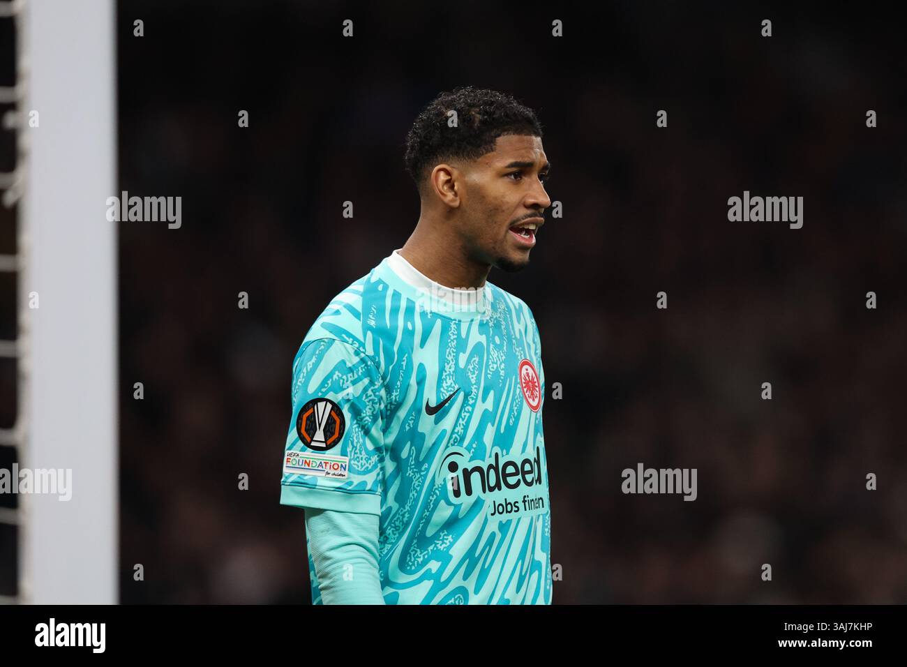 LONDRES, Royaume-Uni - 10 avril 2025 : Kaua Santos de l'Eintracht Frankfurt lors du match de quart de finale de l'UEFA Europa League entre Tottenham Hotspur et l'Eintracht Frankfurt au Tottenham Hotspur Stadium (crédit : Craig Mercer/ Alamy Live News) Banque D'Images