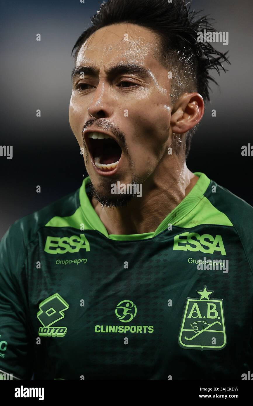 Avellaneda, Argentine – 10 avril 2025 : Racing Club a subi une défaite de 0-2 contre l'Atlético Bucaramanga, de Colombie, lors d'un match en phase de groupes de la Copa Libertadores à l'Estadio Presidente Perón. La partie Argentine a été incapable de percer la défense colombienne, tandis que les visiteurs ont capitalisé sur leurs chances d'obtenir une victoire historique à l'extérieur. (Crédit : UNAR AGENCY) Banque D'Images