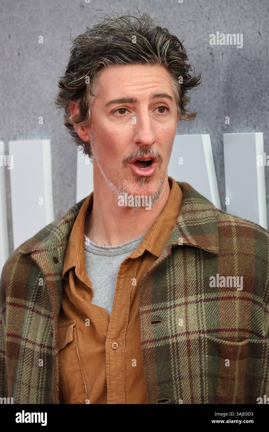 10 avril 2025, Los Angeles, CA, USA : LOS ANGELES - APR 2 : Eric Balfour à Handmaid's Tale saison 6 première au TCL Chinese Theater IMAX le 2 avril 2025 à Los Angeles, CA (image crédit : © Kay Blake/ZUMA Press Wire) USAGE ÉDITORIAL SEULEMENT ! Non destiné à UN USAGE commercial ! Banque D'Images