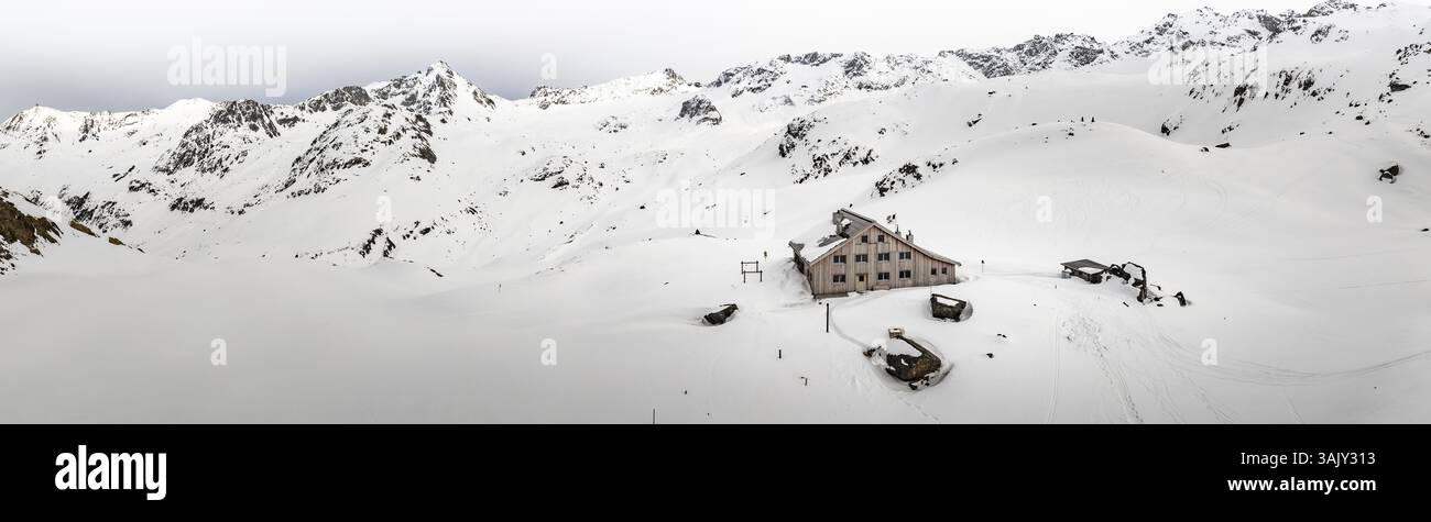 Grialetsch Hut, sac Alpine Club Hut dans les Alpes, Graubuenden, Suisse, Europe Banque D'Images