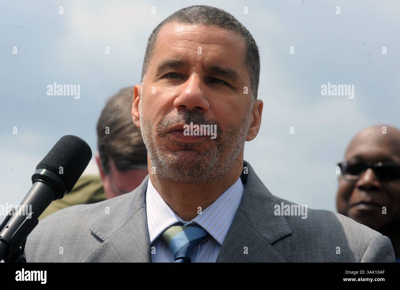 30 mai 2009 - Manhattan, New York, États-Unis - discours du gouverneur DAVID PATERSON. Le maire Michael Bloomberg et le gouverneur David Paterson sont sur place pour l'ouverture du West Harlem Piers Park près de la 125th Street sur le West Side de Manhattan. (Crédit image : © Bryan Smith/ZUMA Press) RESTRICTIONS : * droits de SORTIE DES journaux de New York * Banque D'Images