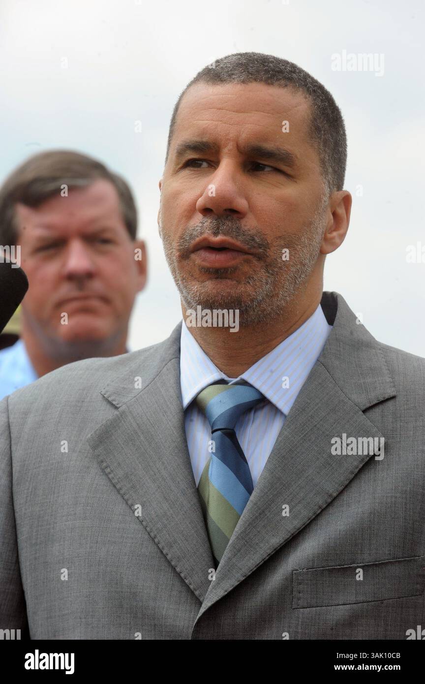 30 mai 2009 - Manhattan, New York, États-Unis - discours du gouverneur DAVID PATERSON. Le maire Michael Bloomberg et le gouverneur David Paterson sont sur place pour l'ouverture du West Harlem Piers Park près de la 125th Street sur le West Side de Manhattan. (Crédit image : © Bryan Smith/ZUMA Press) RESTRICTIONS : * droits de SORTIE DES journaux de New York * Banque D'Images