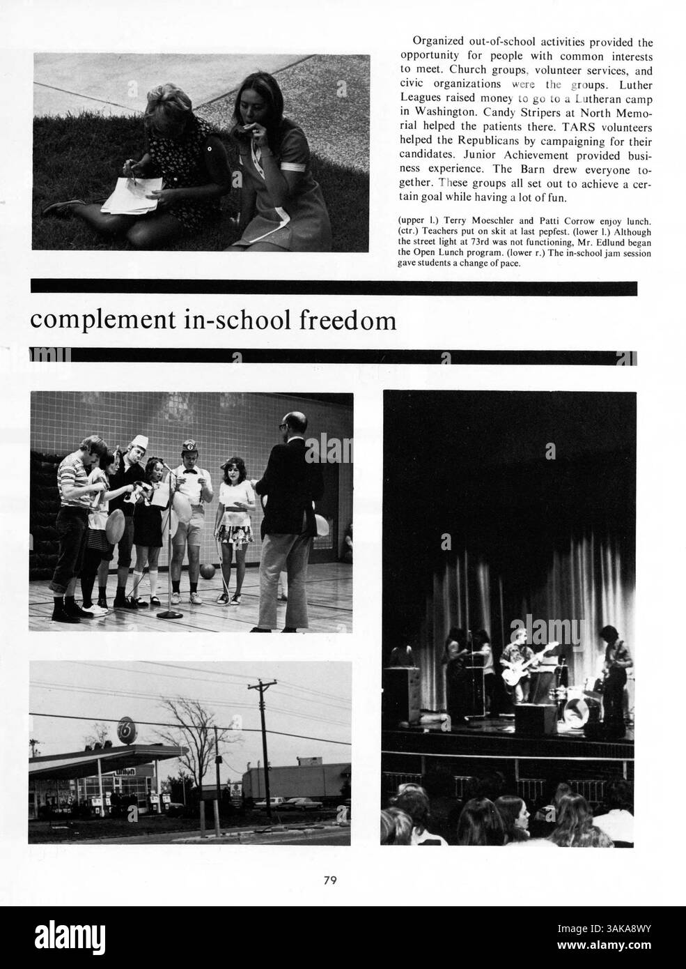 L'édition 1972 du Park Center High 'Pirate Yearbook' présente les étudiants, les enseignants, l'athlétisme et les événements sociaux de l'année scolaire 1971-1972. Banque D'Images