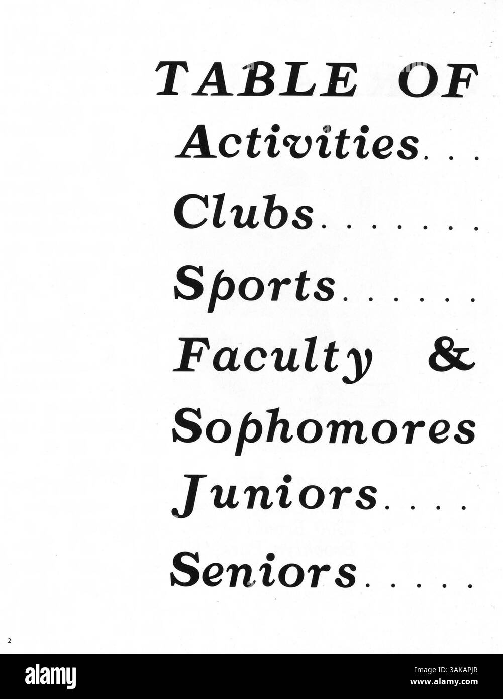 Annuaire 1977 de Park Center High, Pirate vol. VI : trésors, documente l'année scolaire 1972-1973 avec une couverture sur les élèves, les enseignants, les clubs et l'athlétisme, mettant en valeur diverses activités académiques et parascolaires, préservant les souvenirs de l'année scolaire. Banque D'Images