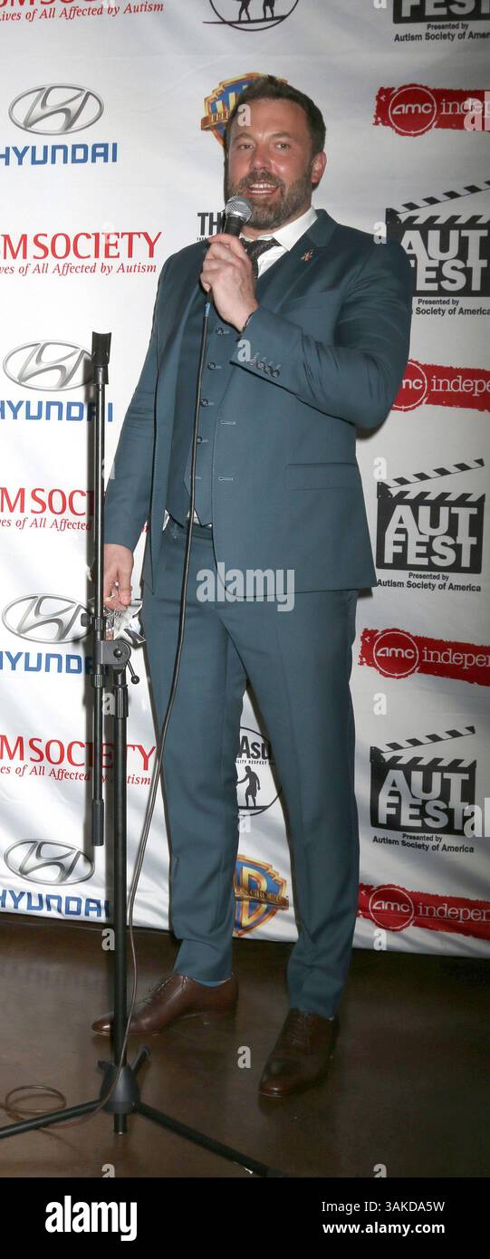 23 avril 2017 - Orange, CA, USA - LOS ANGELES - 23 avril : Ben Affleck au 1er Festival International du film AutFest à l'AMC Orange 30 le 23 avril 2017 à Orange, CA (crédit image : © Kathy Hutchins/Newscom via ZUMA Press) Banque D'Images