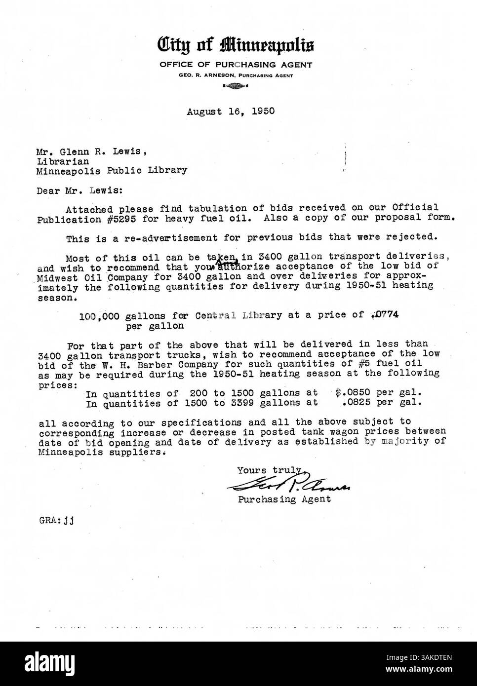 Ces procès-verbaux de 1950 fournissent un compte rendu détaillé des décisions prises par le conseil d'administration de la Bibliothèque publique de Minneapolis sur les services de bibliothèque, la gouvernance et les questions financières. Banque D'Images Ces procès-verbaux de 1950 fournissent un compte rendu détaillé des décisions prises par le conseil d'administration de la Bibliothèque publique de Minneapolis sur les services de bibliothèque, la gouvernance et les questions financières. Banque D'Images