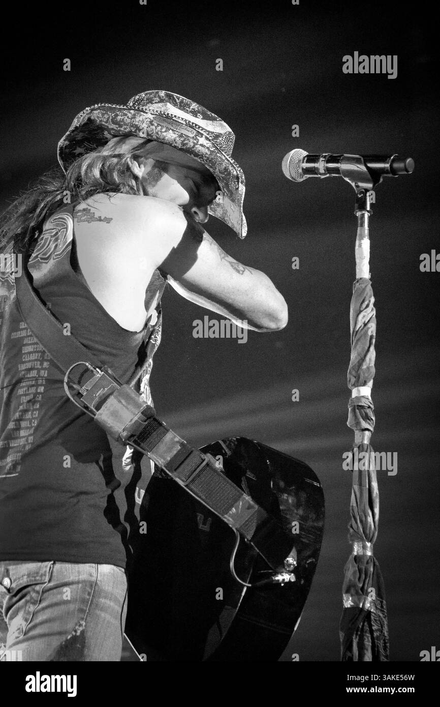 11 mai 2017 - Orillia, Ontario, Canada - le groupe de glam-rock Ameracan Poison a joué en tête d'affiche au Casino Rama, Ontario, Canada. Membres du groupe : BRET MICHAELS, RIKKI ROCKETT, BOBBY DALL, C.C. DEVILLE (crédit image : © Igor Vidyashev via ZUMA Wire) Banque D'Images