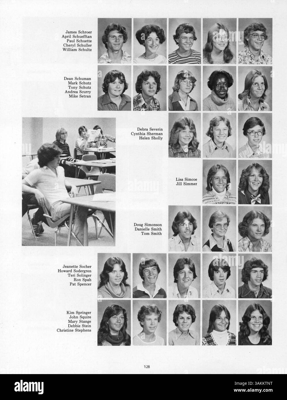 L'annuaire 1978 de Park Center High documente les réalisations des étudiants, l'athlétisme, les événements sociaux et les activités du club au cours de l'année académique 1977-1978. Banque D'Images