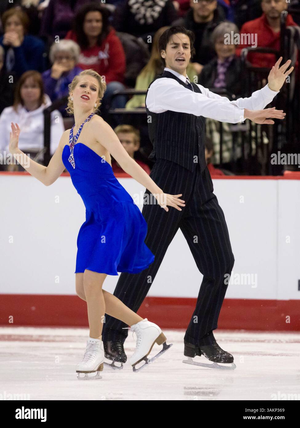 10 janvier 2014 - Kanata, Ontario, CAN - Kaitlyn Weaver & Andrew Poje à l'occasion du 100e anniversaire des Championnats nationaux de patinage. (Crédit image : © Leon Switzer/ZUMAPRESS.com) Banque D'Images
