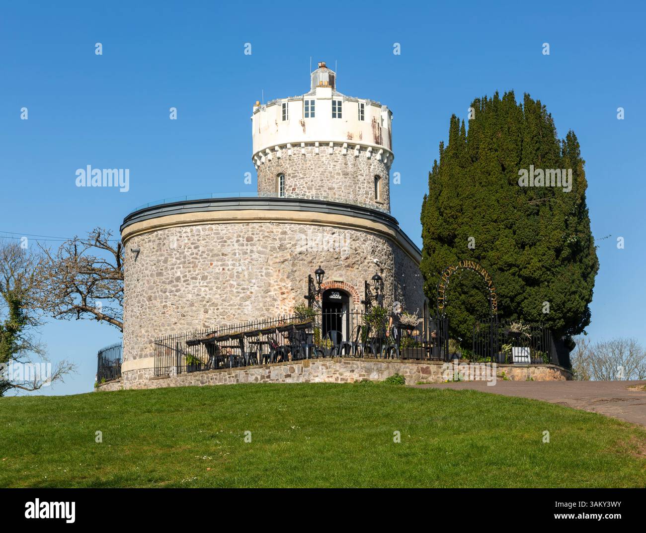 Clifton Observatory un moulin à vent historique avec tour d'observation, Clifton Down, Bristol, Angleterre, Royaume-Uni c 1766 Banque D'Images
