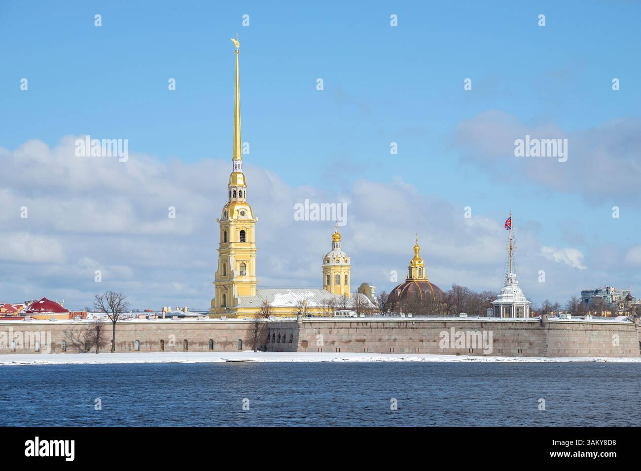 Jour d'avril dans le centre historique de Pétersbourg, Russie Banque D'Images