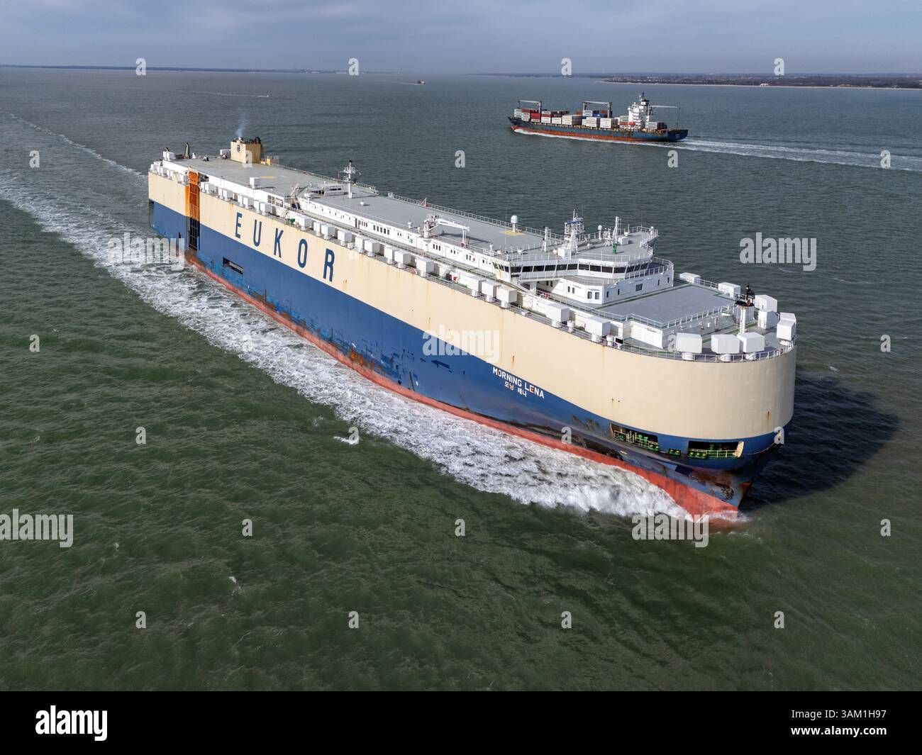 Morning Lena, un PCTC exploité par EUKOR. Banque D'Images