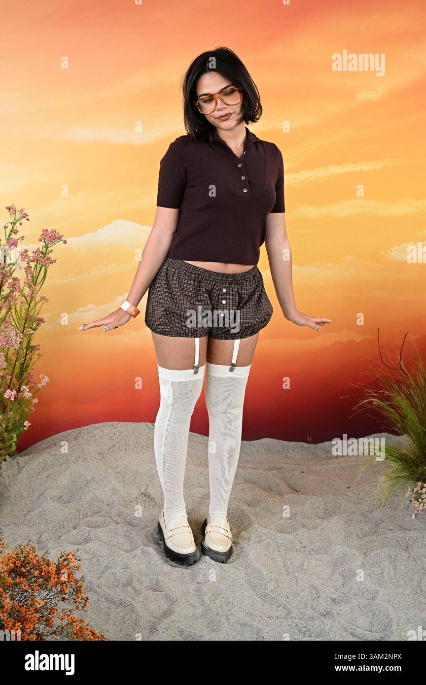 Ariana Greenblatt beim 8. Revolve Festival 2025 für mode, musique und Lifestyle im Desert Mirage. Thermique, 12.04.2025 Banque D'Images