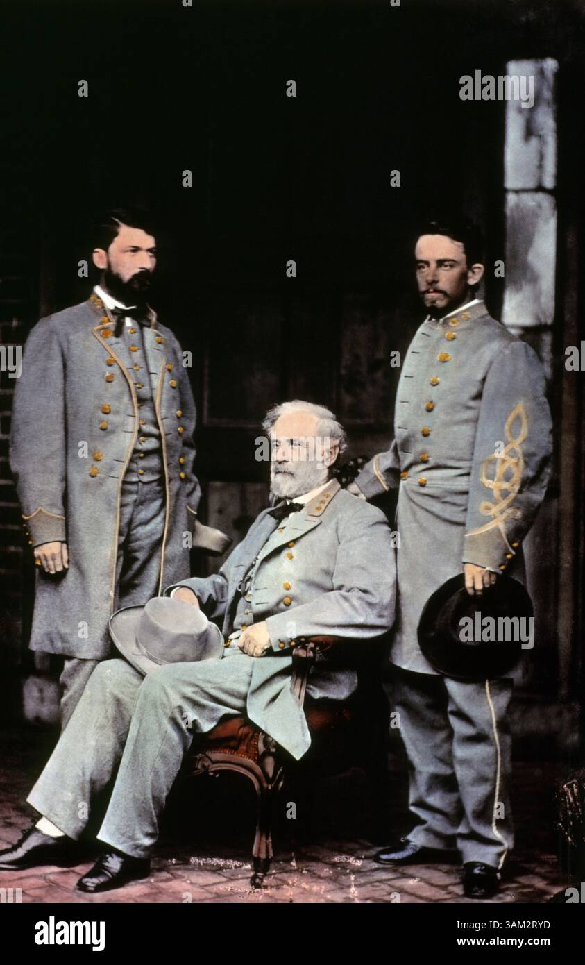 1er juin 1900 - généraux Curtis Lee, Robert E. Lee et lieutenant-colonel Walter Taylor, photographie colorée à la main, 1865 (crédit image : © Glasshouse/ZUMAPRESS.com) Banque D'Images