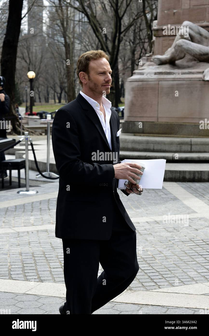 8 avril 2014 - New York, NY, États-Unis - Ian Ziering sur le tournage de Celebrity Apprentice le 8 avril 2014 à New York City, NY (crédit image : © Curtis Means/Ace Pictures/ZUMAPRESS.com) Banque D'Images