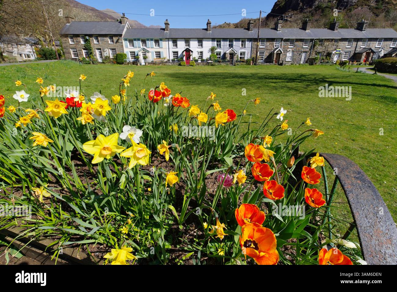 Cottages, Beddgelert, Eryri, (Snowdonia) Gwynedd, Nord-Ouest du pays de Galles. Banque D'Images