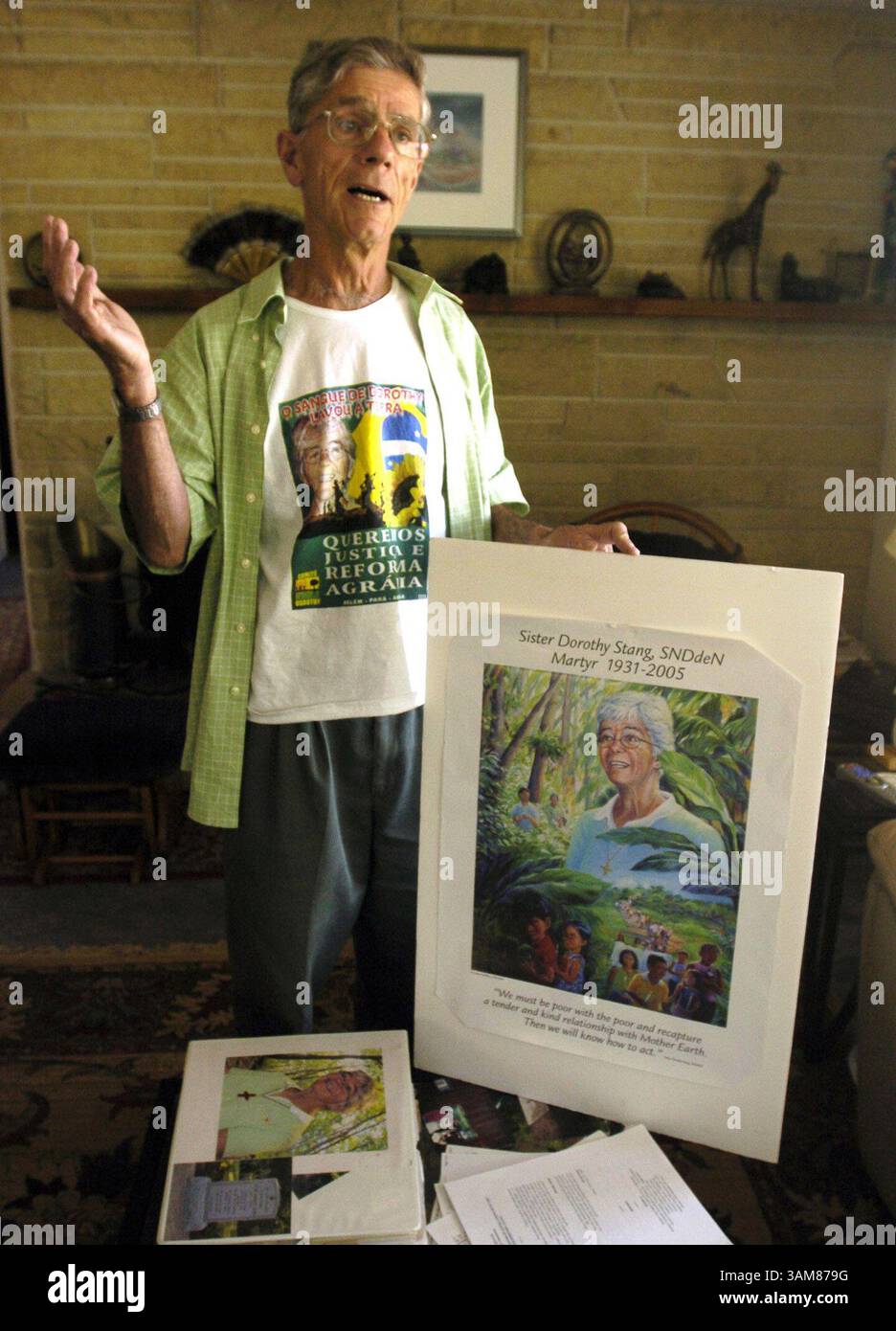 12 juin 2006 - États-Unis - David Stang, de Palmer Lake, photographié le 23 mai 2006, s'est rendu au Brésil cinq fois après le meurtre de sa défunte sœur, sœur Dorothy Stang, qui a été abattue six fois sur une route menant à Boa Esperanca. Ses tueurs ont été condamnés. (Carol Lawrence/Colorado Springs Gazette/KRT) (crédit image : © Carol Lawrence/mct/ZUMAPRESS.com) Banque D'Images