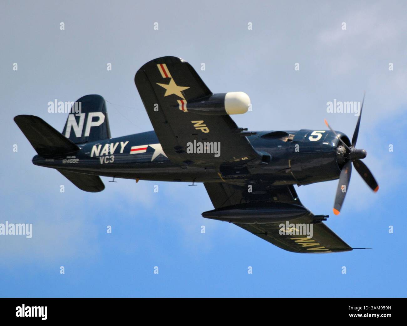 Le chasseur de nuit chance Vaught F4U-5NL a volé à la base de la Garde nationale aérienne Barnes, Massachsetts, États-Unis Banque D'Images