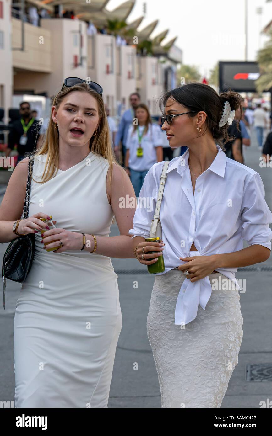 Sakhir, Bahreïn, 13 avril 2025, Alexandra Saint Mleux, la petite amie de Charles Leclerc, présente à la journée du Grand Prix de Bahreïn 2025, qui se déroule à Sakhir, Bahreïn. Crédit : Michael Potts/Alamy Live News Banque D'Images