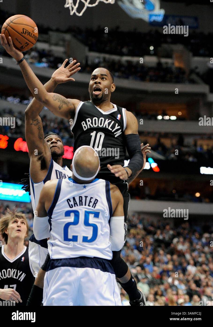 23 mars 2014 : le garde des nets de Brooklyn Marcus Thornton #10 lors d'un match NBA entre les nets de Brooklyn et les Mavericks de Dallas à l'American Airlines Center de Dallas, TX Brooklyn a battu Dallas 107-104(crédit image : © Albert Pena/Cal Sport Media/ZUMAPRESS.com) Banque D'Images