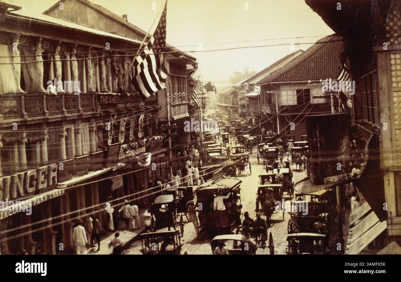 1er juin 1900 - scène de rue animée, Manille, Philippines, après l'occupation américaine, 1899 (crédit image : © Glasshouse/ZUMAPRESS.com) Banque D'Images