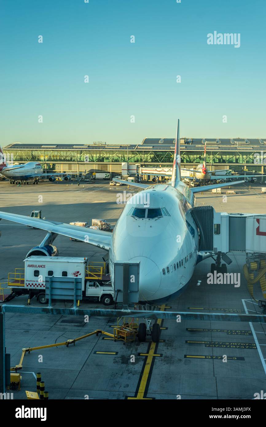 Heathrow, Londres - 28 janvier 2019 : avion British Airways à l'aéroport de Heathrow, Londres, Angleterre, Royaume-Uni Banque D'Images