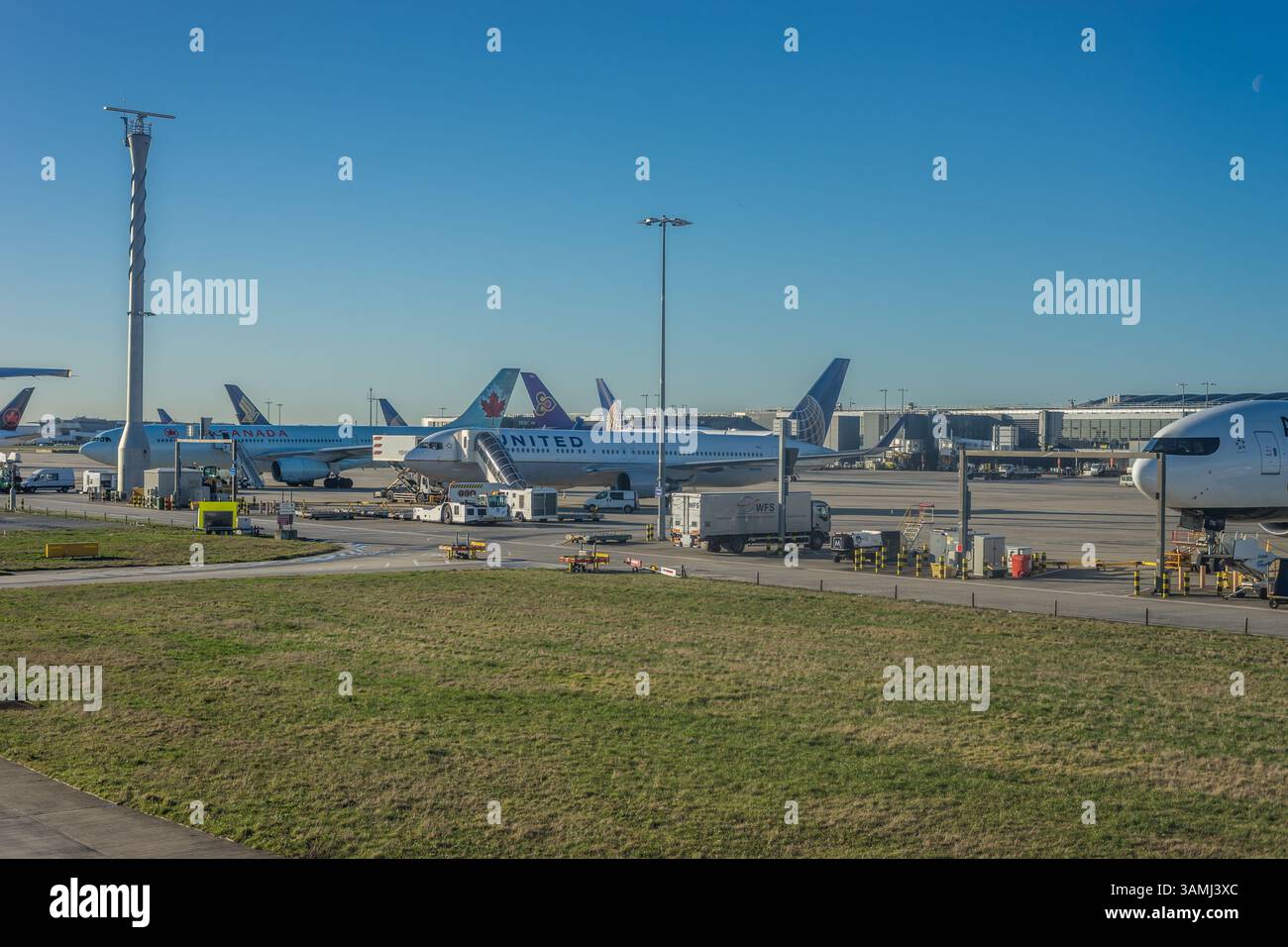 Heathrow, Londres - 28 janvier 2019 : avion de United American et Air Canada Airlines à l'aéroport de Heathrow, Londres, Royaume-Uni Banque D'Images