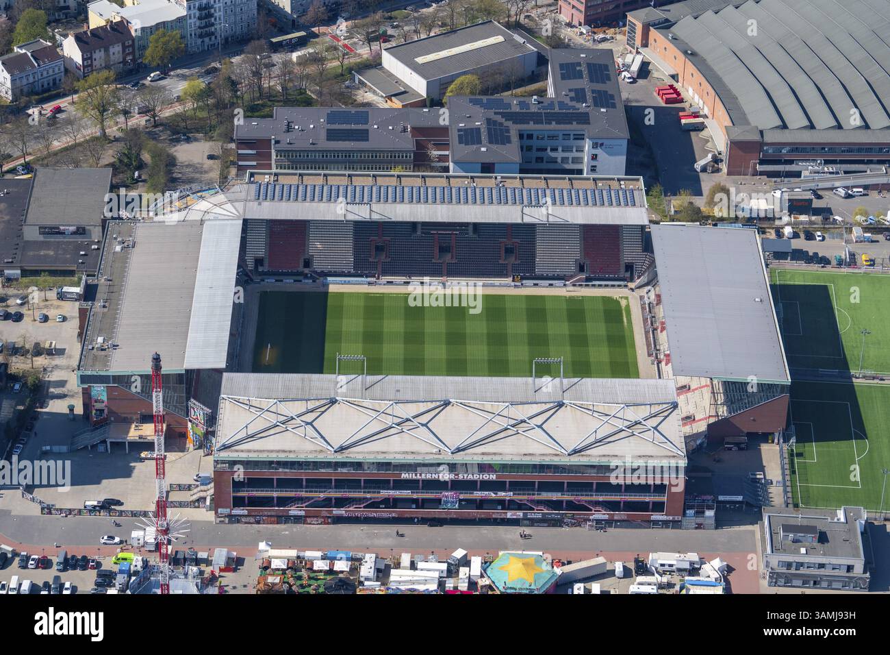 Millerntor Stadion, FC constitué Pauli, stade, stand principal, courbe nord, courbe sud, werner, koch, stade, stade, stade, fc, st, pauli, hambourg, st, Banque D'Images