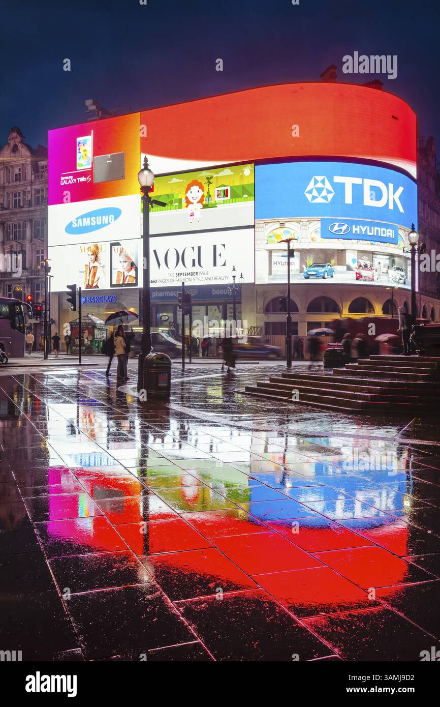 Piccadilly Circus, City of Westminster, Londres, Angleterre, Royaume-Uni, Londres, Sud de l'Angleterre, Royaume-Uni, Europe Banque D'Images