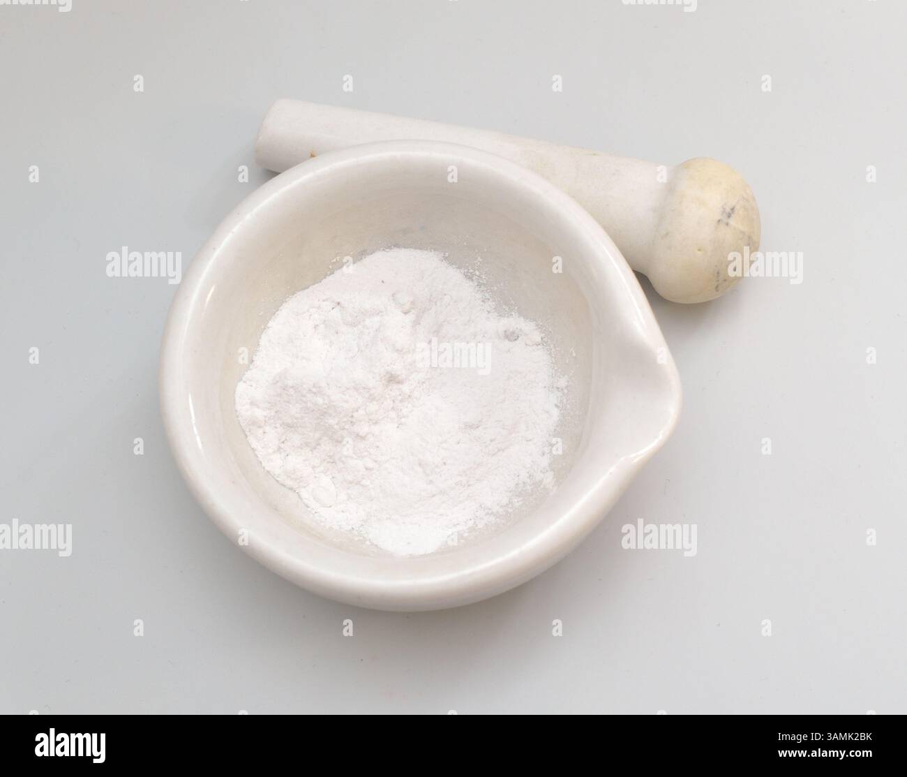 Le test Griess est un test chimique analytique qui détecte la présence d'ions nitrite en solution Banque D'Images