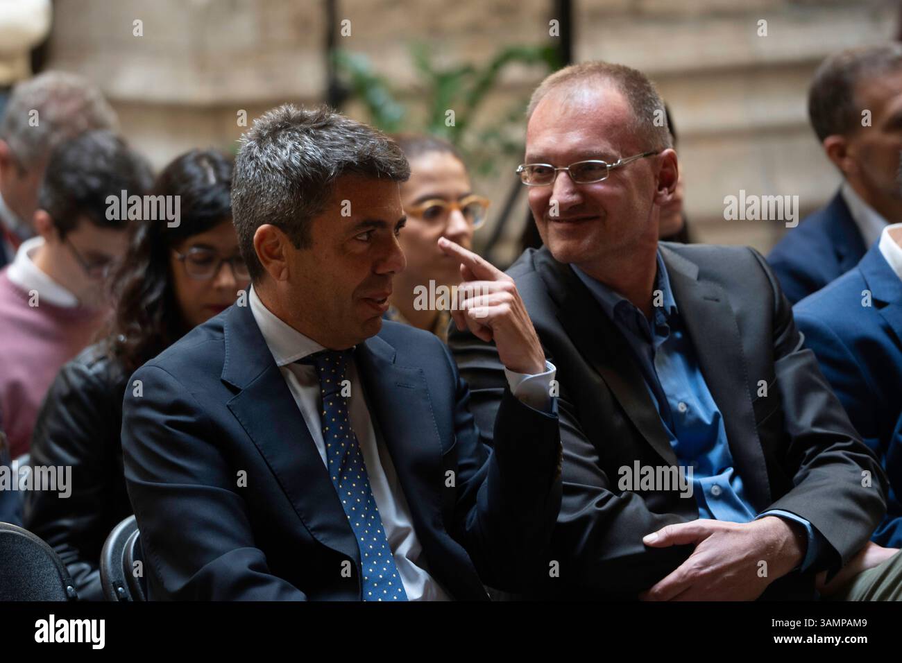 The president of the Generalitat, Carlos Mazón (left), during a meeting with the CEO of PowerCo, Andreas Rottmann (right), at the Palau de la Generalitat, on April 14, 2025, in Valencia, Valencian Community (Spain). He also met with members of the management committee to analyze the evolution of the Sagunto gigafactory project. APRIL 14;2025 Jorge Gil / Europa Press 04/14/2025 (Europa Press via AP) Banque D'Images