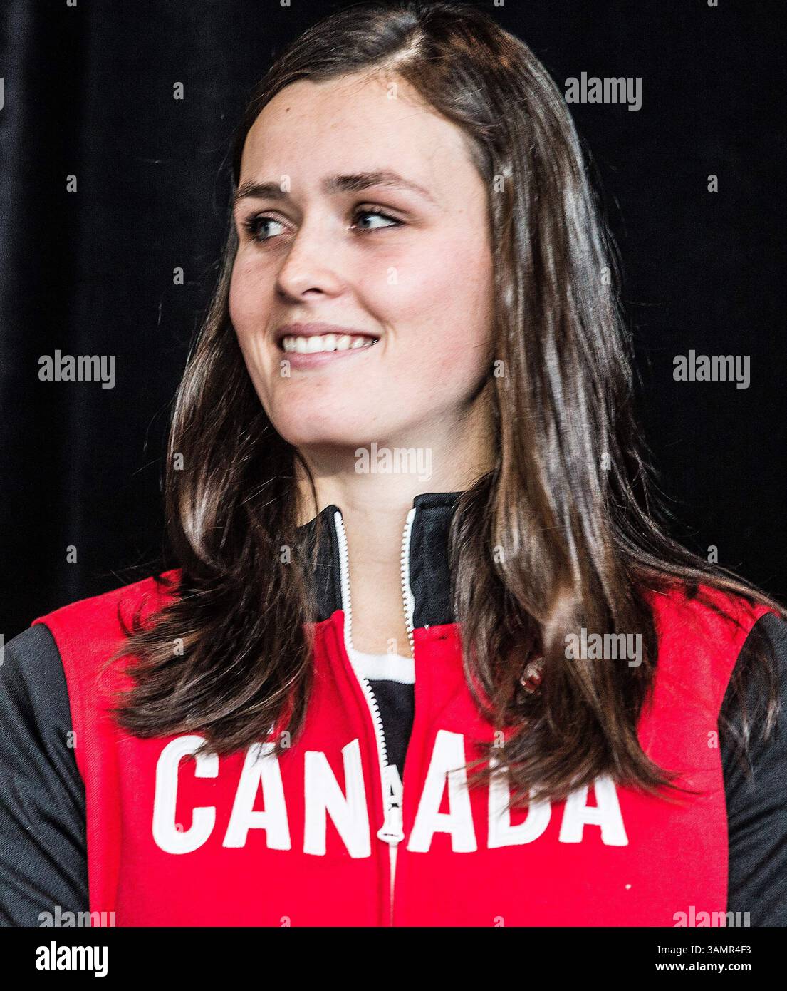 27 janvier 2014 - Vancouver, C.-B., Canada - Marielle Thompson, membre de l'équipe olympique canadienne de ski cross de Sotchi 2014, lors d'une conférence de presse à Vancouver, C.-B., le lundi 27 janvier 2014. Alpine Canada Alpin annonce officiellement six athlètes de l’équipe canadienne de ski cross qui participeront aux Jeux olympiques d’hiver de Sotchi 2014. Carmine Marinelli/Vancouver 24hours/QMI Agency (crédit image : © Carmine Marinelli/QMI Agency/ZUMAPRESS.com) Banque D'Images