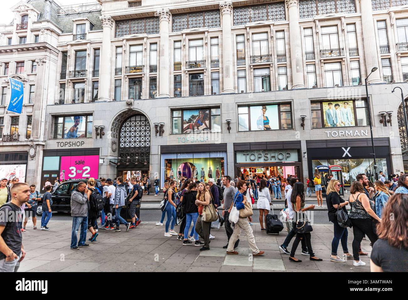 Topshop magasin Topman Oxford Street London, magasin Topshop, magasin Topman, magasin de vêtements, topshop, topman, Oxford Street London, Topshop signe Topman Banque D'Images