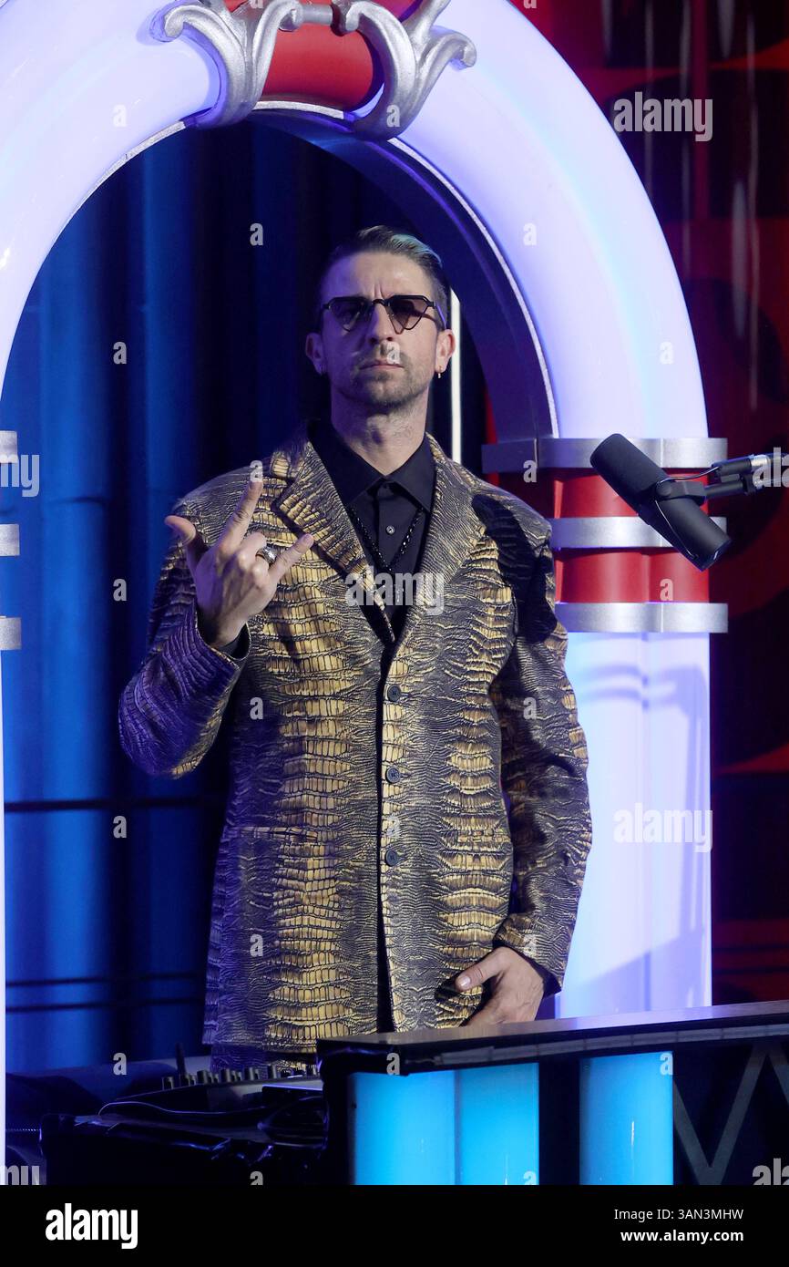 Rome, Italie. 14 avril 2025. Rome : Rai Studios ex Dear. Ordre ou vérité épisode 4. Sur la photo : Danti Credit : Independent photo Agency/Alamy Live News Banque D'Images