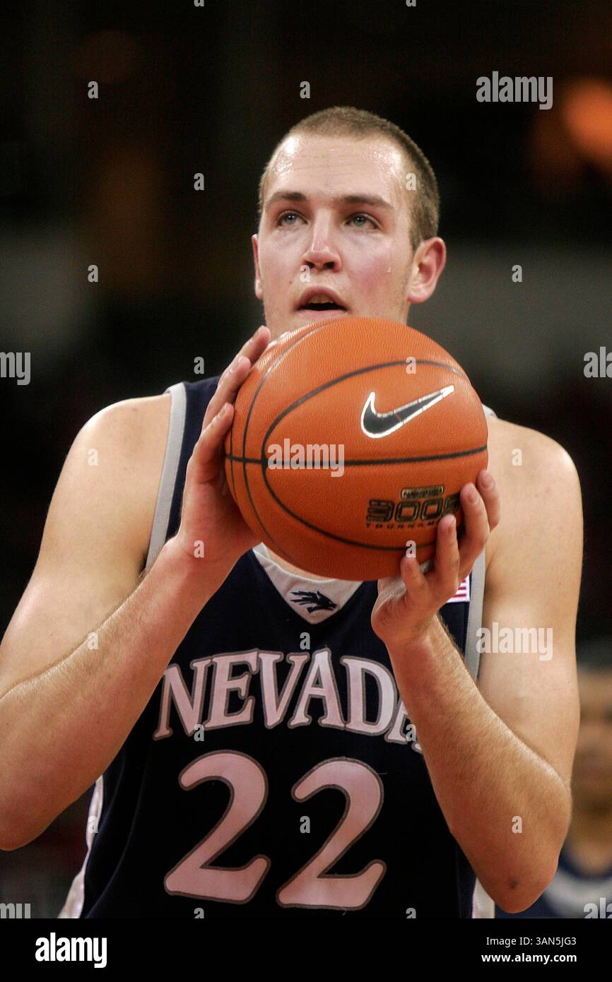 L'attaquant senior du Nevada Nick Fazekas dans le match avec Fresno State au Save Mart Center à Fresno, CA 8 février 2007. Le Nevada a gagné 81 à 68.(image crédit : © Phil Hawkins/Cal Sport Media) Banque D'Images