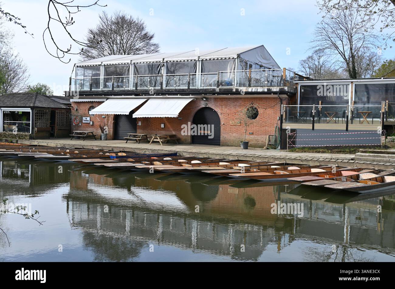 Cherwell Boathese, un restaurant sur les rives de la rivière Cherwell à Oxford Banque D'Images
