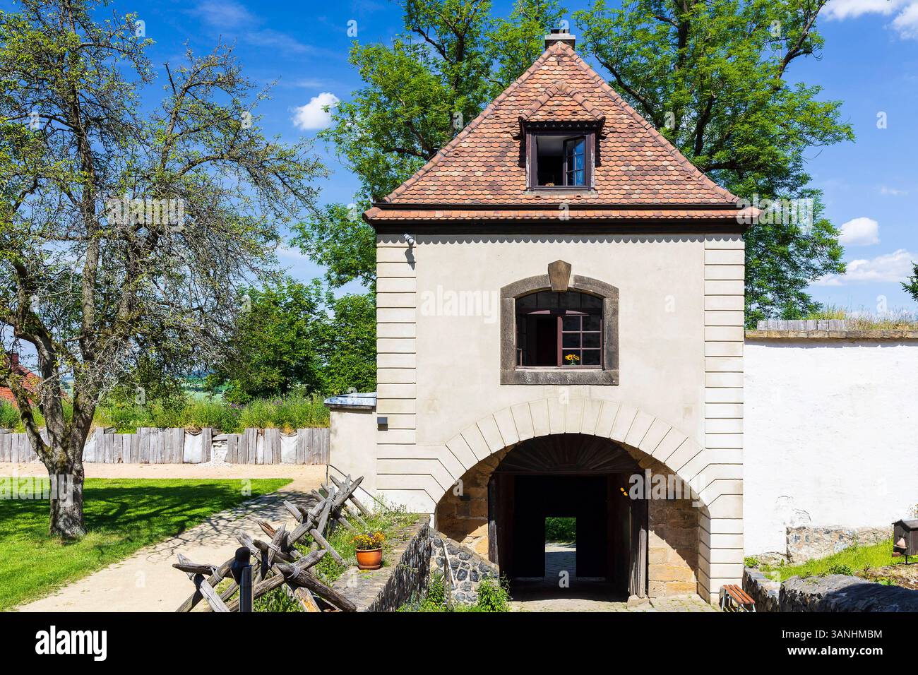 Klengelsburg, 1. Burgtor zur Burg Stolpen, Saxe, Deutschland *** Klengelsburg, 1 porte du château de Stolpen, Saxe, Allemagne Banque D'Images