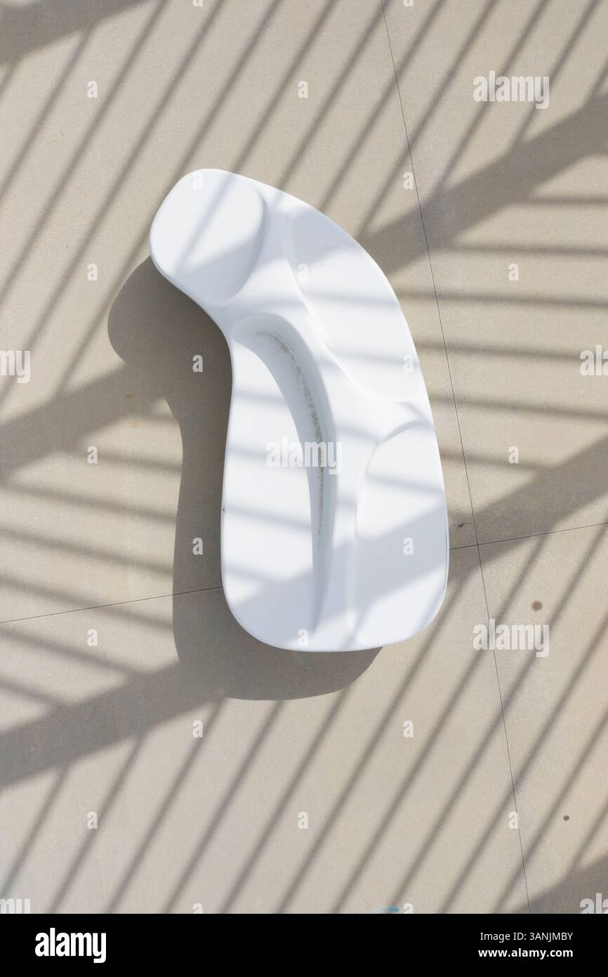 Vue aérienne d'un banc de conception minimale à la Florida Polytechnic University, Lakeland, Floride, États-Unis. Banque D'Images