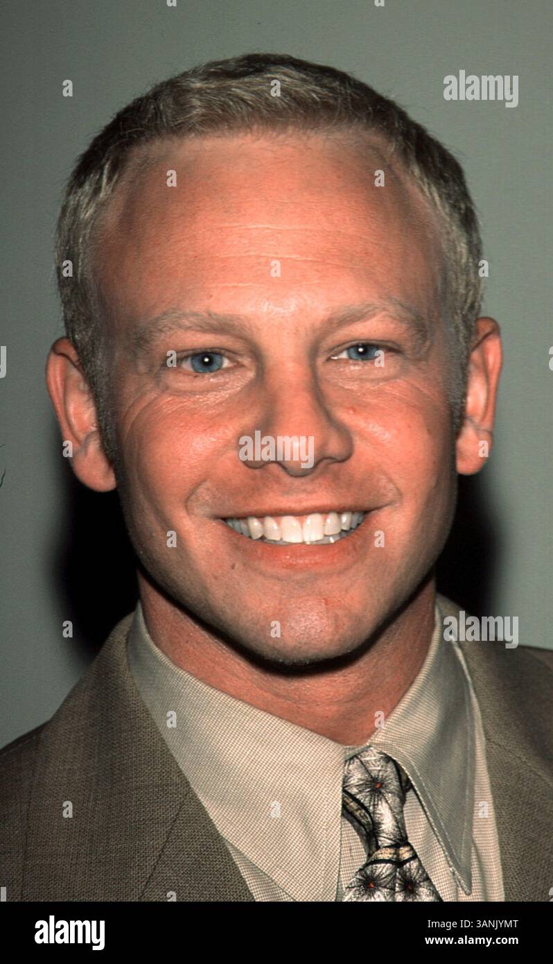 04 avril 2000 ; Beverly Hills, CA, États-Unis ; Beverly Hills 90210 Wrap Up Party : l'acteur IAN ZERING. Banque D'Images