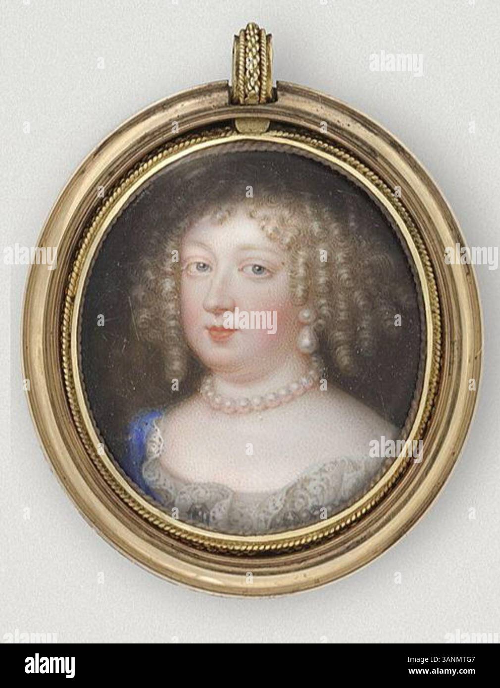 Portrait par Jean Petitot de Marie-Thérèse d’Espagne (1638-1683), épouse de Louis XIV de France, peint au XVIIe siècle. Cette miniature, confectionnée sur émail, fait partie de la collection Louvre (INV 35679), mettant en valeur l’élégance royale de la princesse espagnole devenue reine de France. Banque D'Images