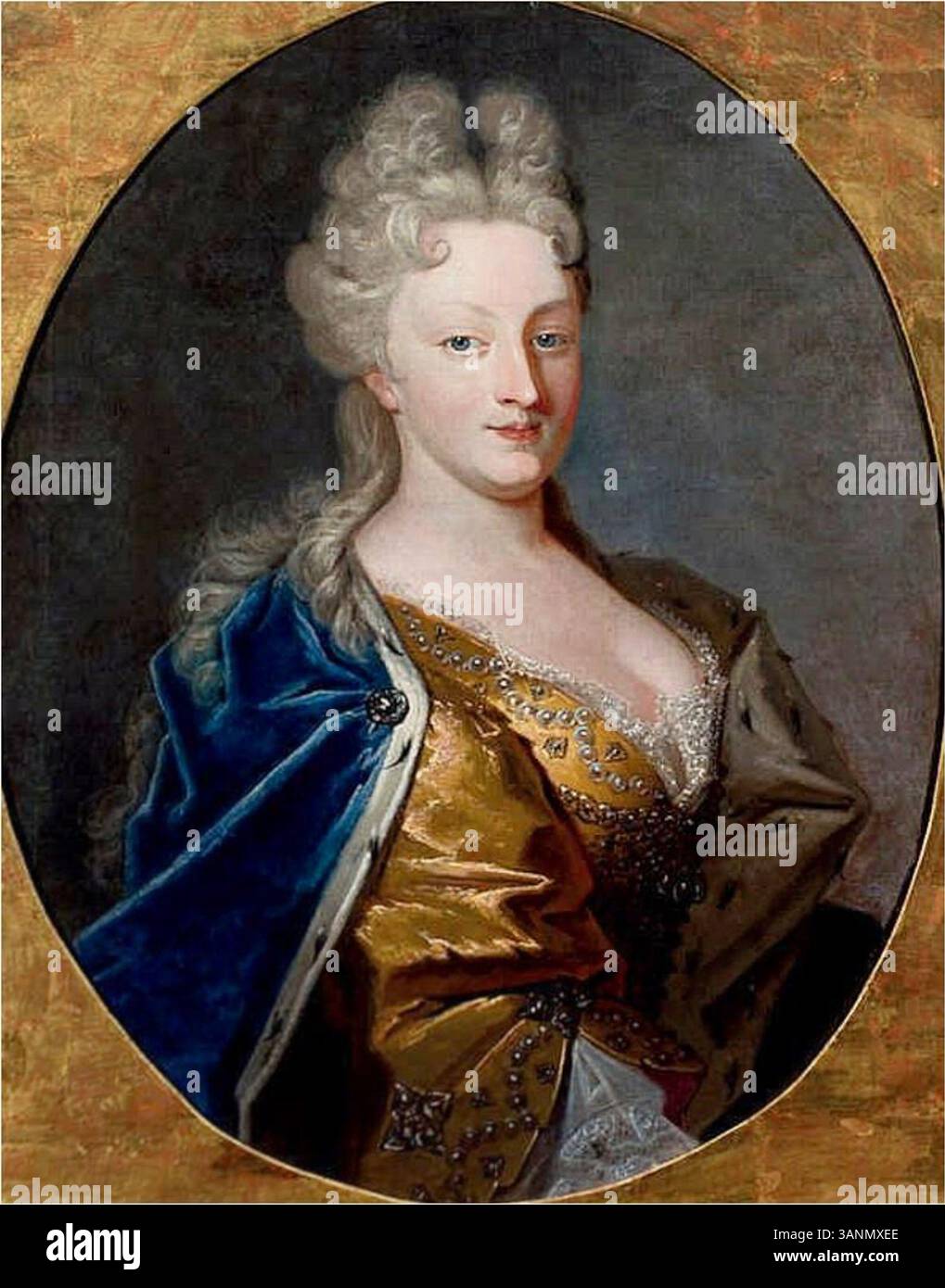 Ce portrait, attribué au cercle de George Desmarées, représente une princesse drapée de fourrure d'hermine. L’œuvre, réalisée entre 1700 et 1720, est un exemple de portrait baroque, mettant en valeur la mode aristocratique de l’époque. Peinte à l’huile sur toile et posée à bord, la pièce reflète la richesse et le statut du sujet dans un cadre royal. Banque D'Images